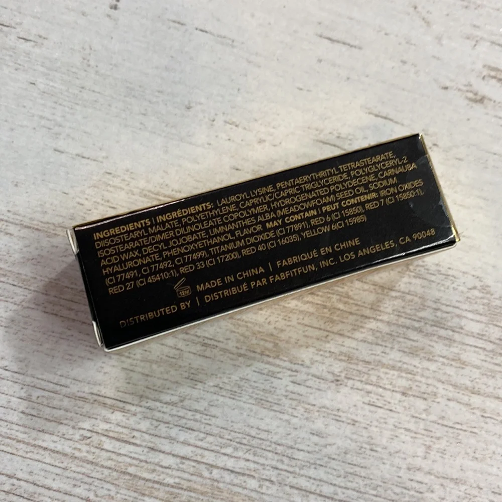 ISH Hydra Matte Lip Stick Uplifted
